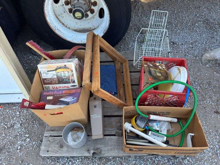 (OUT) ASSORTED PORT-A-FRY, ARVIN HEAT FAN, BLACK&DECKER DUSTBUSTER, ADAPTER HOSE, ETC.