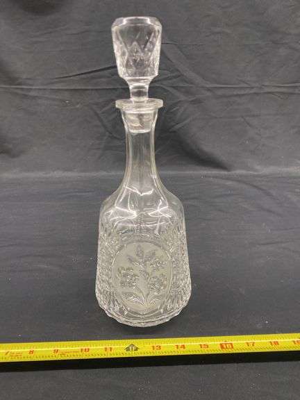 13” CRYSTAL DECANTER