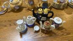 (DR) ASSORTED SM. COFFEE POTS