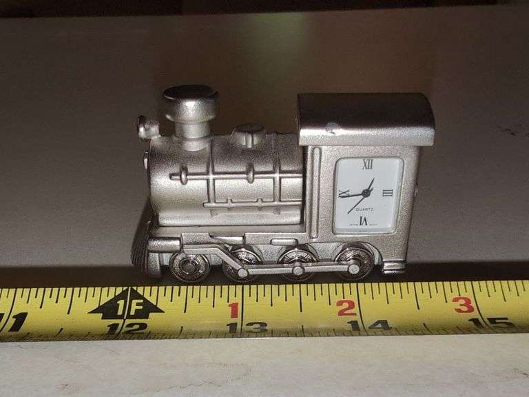 (LSR) MINIATURE COLLECTIBLE CLOCK