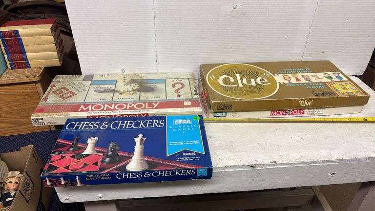 4-CT. VINTAGE BOARD GAMES, ONE MONOPOLY IS WRAPPED
