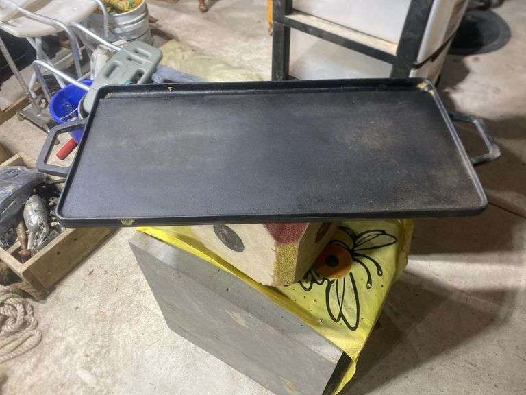 (WG) 28” CAST IRON GRIDDLE