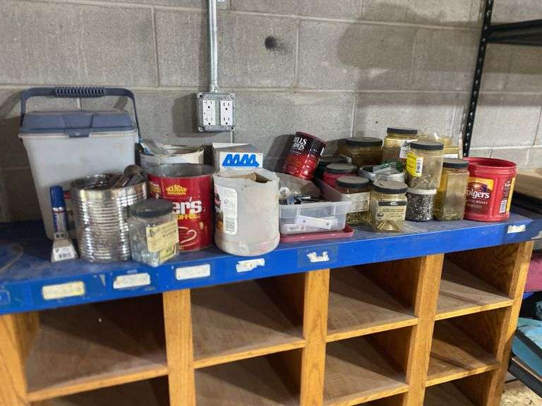 (WG) LOT OF ASSORTED HARDWARE, ORGANIZERS, ETC