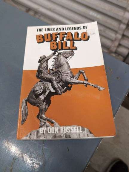 (EG) THE LIVES LEGENDS OF BUFFALO BILL BOOK Isabell Auction