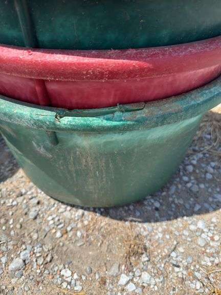 (O) (5) 6GAL CORNER FEED BUCKETS (ONE CRACKED)
