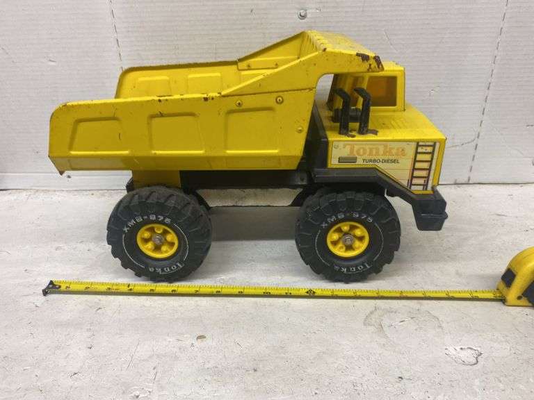 17” TONKA DUMP TRUCK
