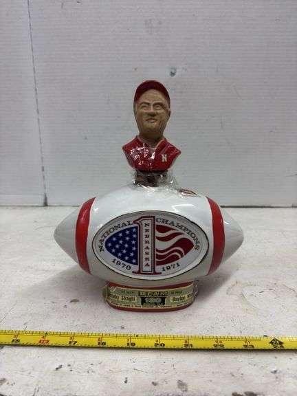 HUSKER DECANTER