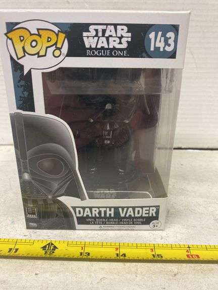 FUNKO POP STAR WARS ROGUE ONE DARTH VADER 143 FIGURINE