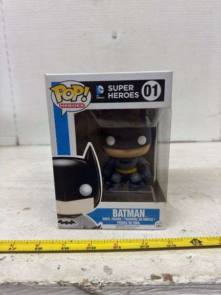FUNKO POP DC SUPER HEROES BATMAN 01