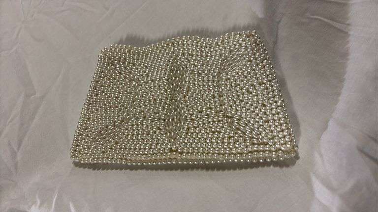 VINTAGE BEADED PURSE BY MIRANDA