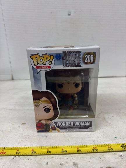 FUNKO POP JUSTICE LEAGUE WONDER WOMAN 206