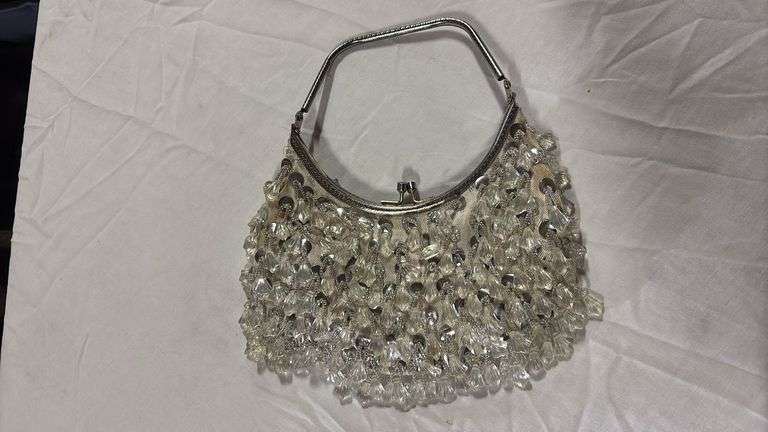 VINTAGE PURSE MADE IN HONG KONG