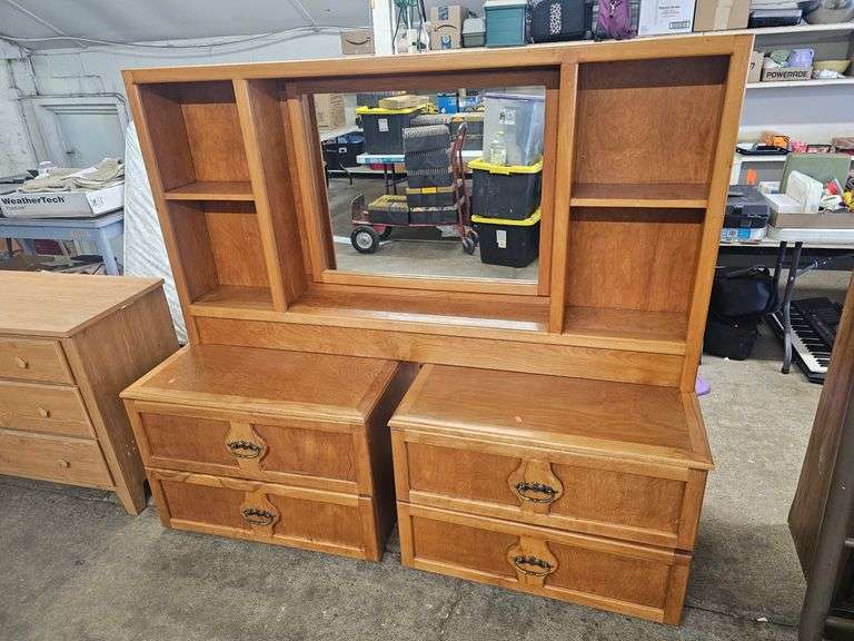 WOOD QUEEN/FULL HEADBOARD UNIT W/ 2 SIDE TABLES