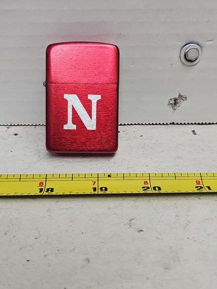 HUSKER LIGHTER