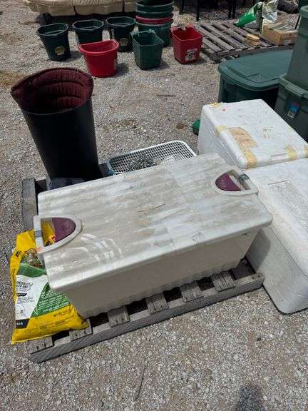 (O) BOX FAN, STYROFOAM COOLERS, TOTE WITH LID, ETC.