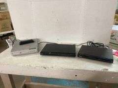 (3) DVD PLAYERS
