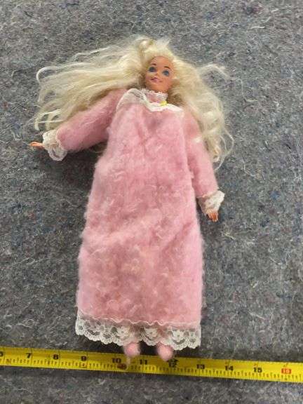 MATTEL 1993 BEDTIME BARBIE PLUSH DOLL