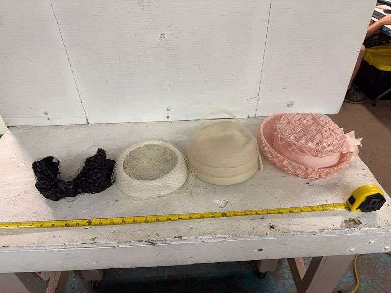 ASSORTED LADIES HATS