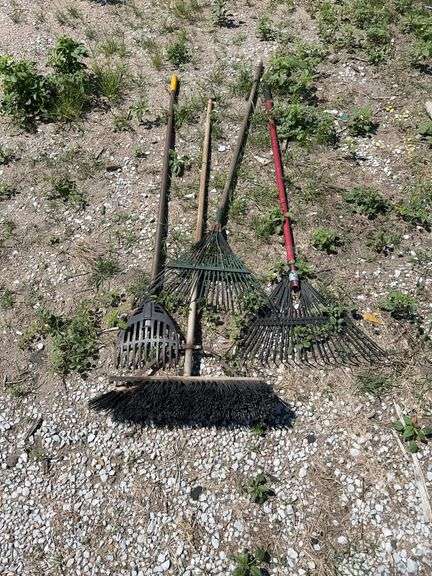 ASSORTED RAKES AND BROOM - Isabell Auction