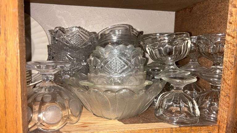 (K) ASSORTED BERRY BOWLS, DESSERT CUPS, ETC