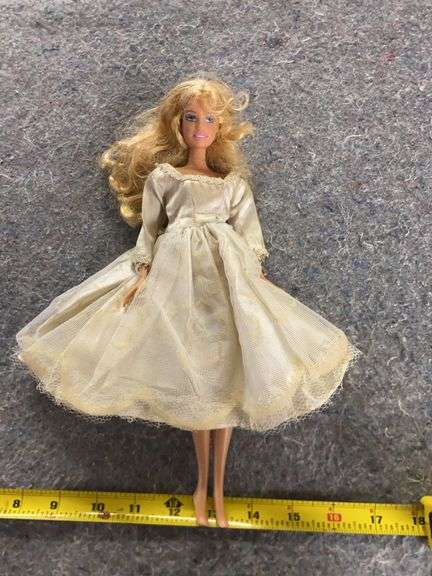 MATTEL 1999 BARBIE