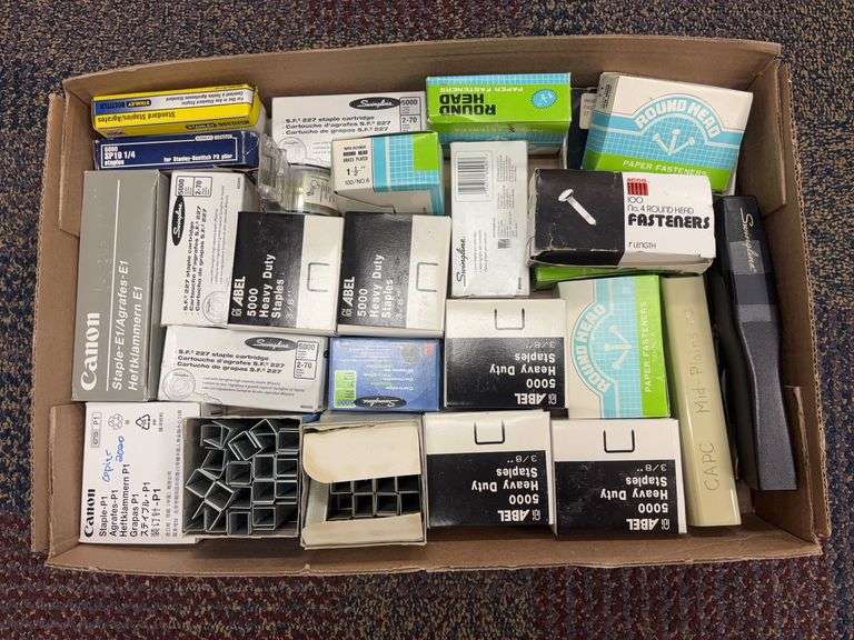 (702A) BOX OF ASSORTED STAPLES AND FASTNERS - Isabell Auction