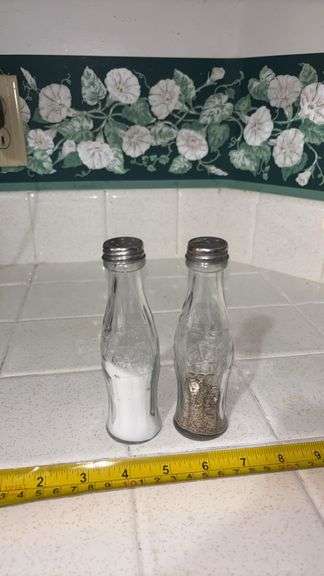 (K) 5.5”T COCA-COLA SALT AND PEPPER SHAKERS