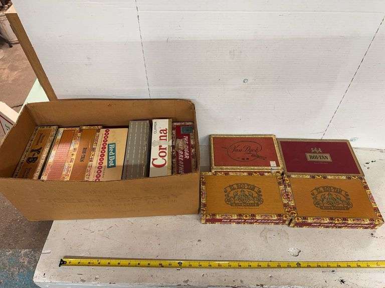 ASSORTED CIGAR BOXES