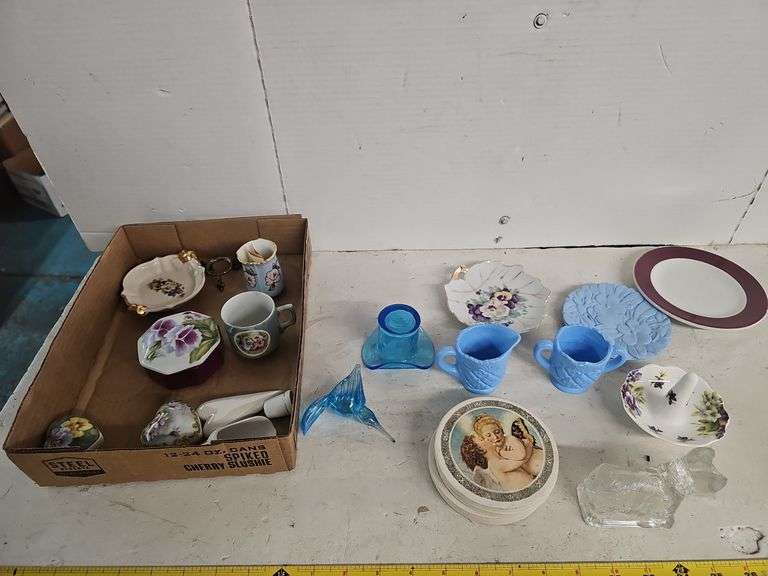 COVERED JEWELRY BOX, COASTERS GLASS TOP HAT, RING HOLDER, SCOTTY DOG CANDY HOLDER, CREAMER & PITCHER