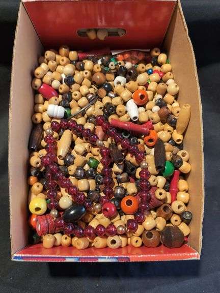 LOT OF ASST'D MACRAME BEADS