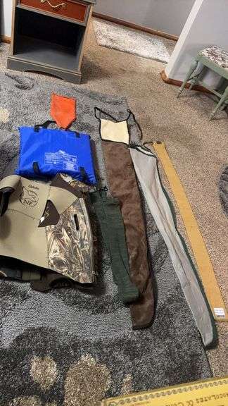 (LR) 3XL CABELAS VEST, FLOATATION DEVICE, ASSORTED GUN SLEEVES, ETC
