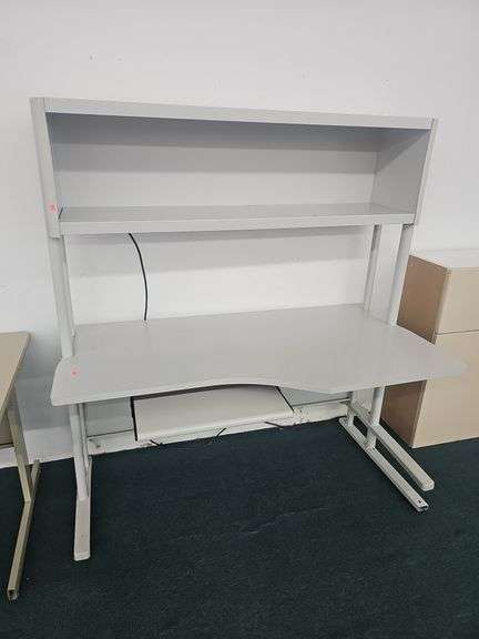 60" W X 65" T X 30" DEEP LIGHTED DESK