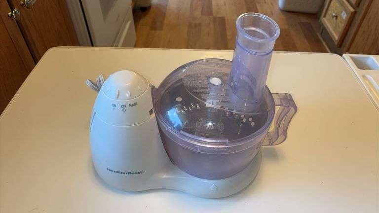 (K) HAMILTON BEACH FOOD PROCESSOR (WORKS)