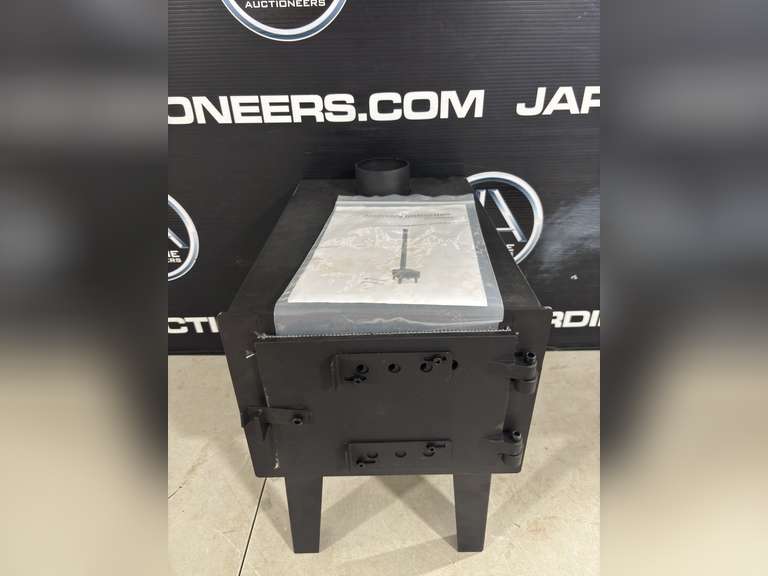 Wood Burning Camp Stove With Chimney & Tools Jardine Auctioneers