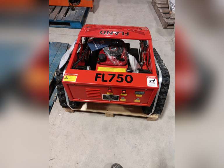 FL750 Remote Control Lawn Mower Jardine Auctioneers