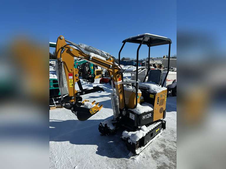 2024 AGT H12R Mini Excavator