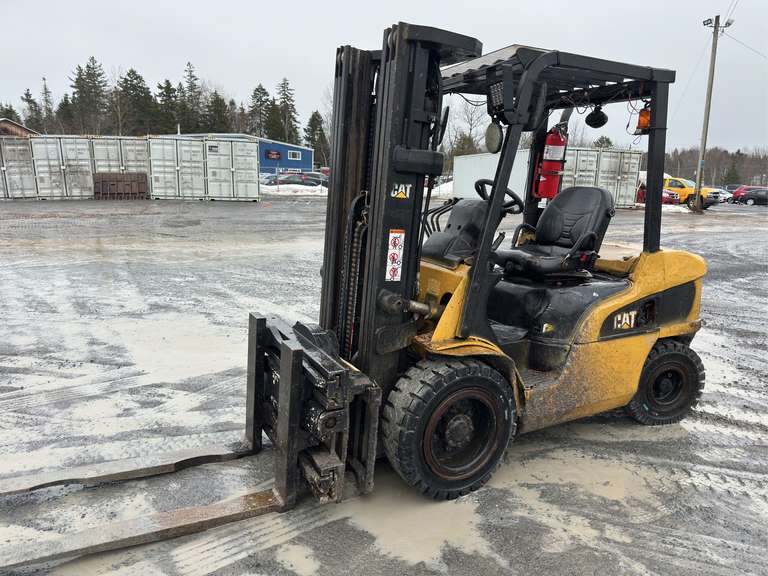 Caterpillar 2PD6000 Forklift