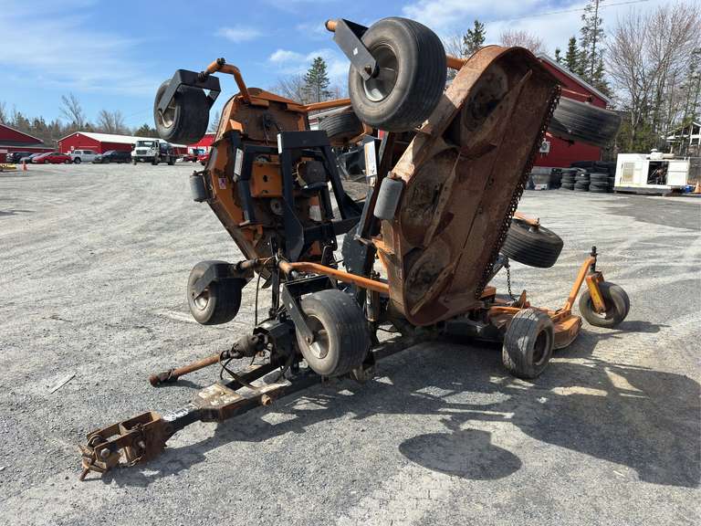 Woods Equipment TBW 180 Tri-Deck Finish Mower
