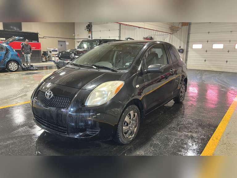 2007 Toyota Yaris - Jardine Auctioneers