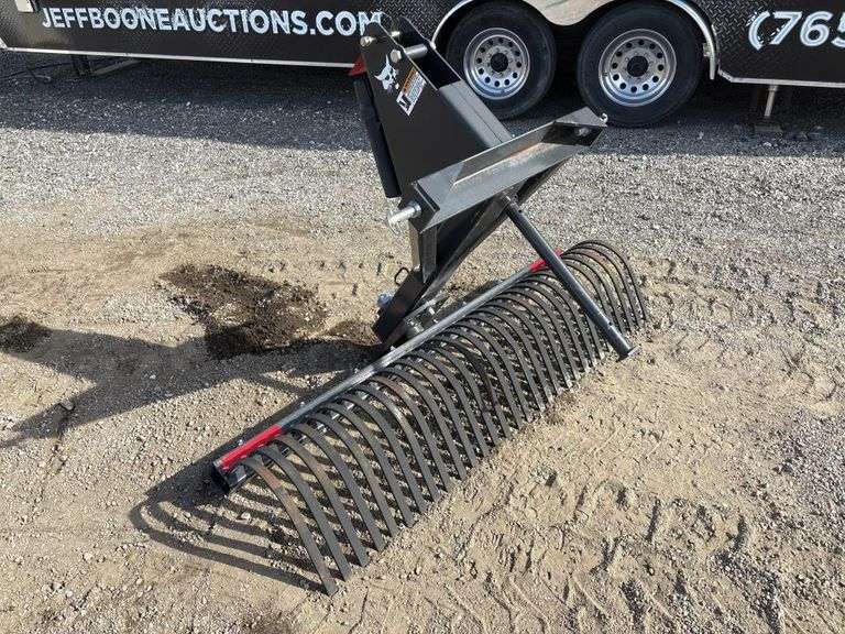 Bobcat 5ft Rake - Jeff Boone Auction and Realty