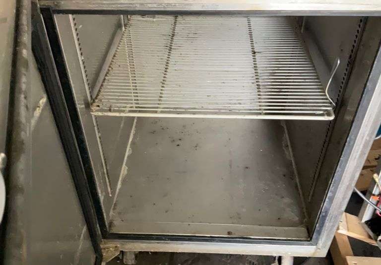 Two Compartment M3 Freezer Albuquerque NM J&J Auctioneers LLC