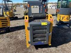2024 CFG KRW232 Skid Steer Loader