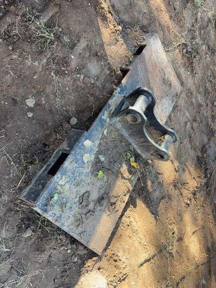 Quick Coupler Attachment