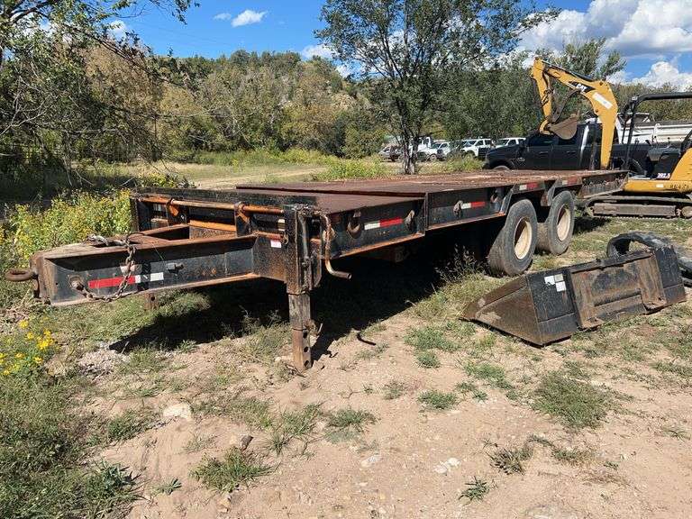 1982 Belshi T10 24 ft T/A Tilt Bed Equipment Trailer