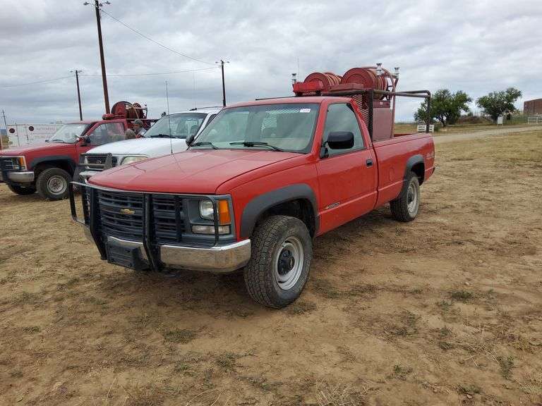 1994 Chevy 3500 4X4 S/A Firetruck