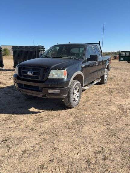 2004 Ford F-150 Extended Cab 4x4 Pickup