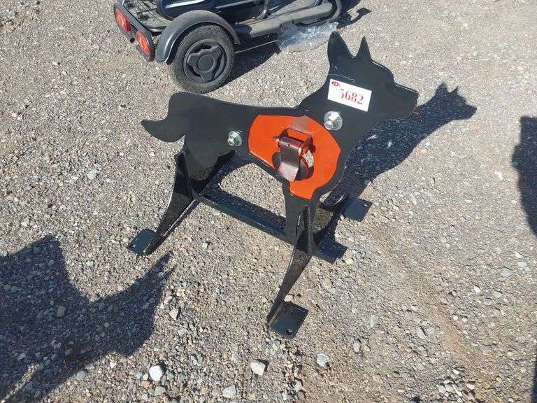 3/8 in. AR500 Steel Coyote Shooting Target