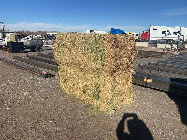 Qty 2 3x3x8 Bales Alfalfa Hay - J&J Auctioneers LLC