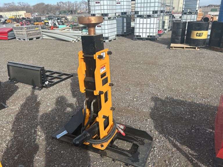 2025 GIYI Post Driver - Albuquerque NM