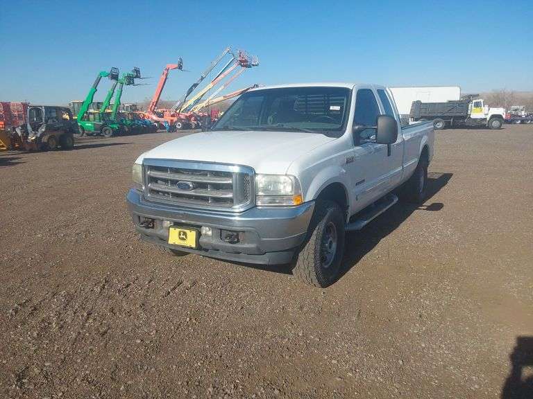 2001 Ford F-250 Extended Cab 4x4 Pickup